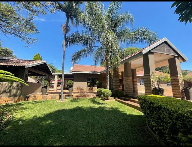 2,791M² BUSINESS FOR SALE IN WATERKLOOF